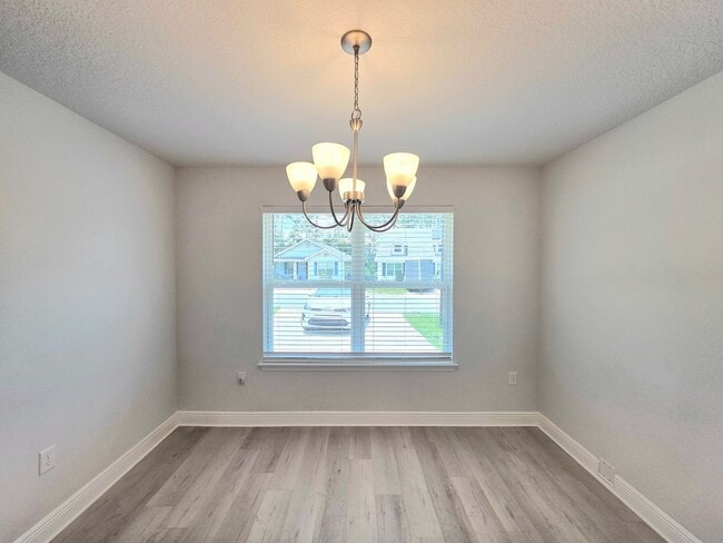 Building Photo - Quaint 3-Bedroom Home - Cardinal Cove