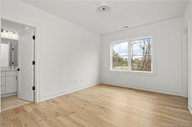 Building Photo - 2 Argento Ln