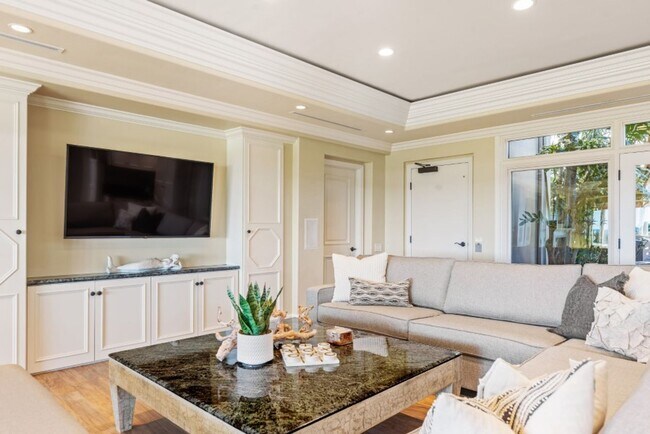 Building Photo - Stunning, Luxury La Jolla Shores Location with Panoramic Ocean Views!!