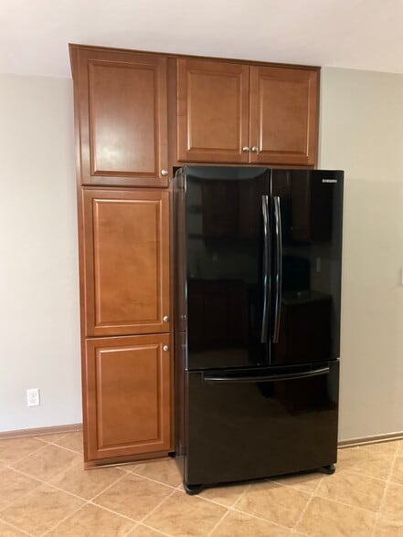 Building Photo - 419 Peachtree Cir