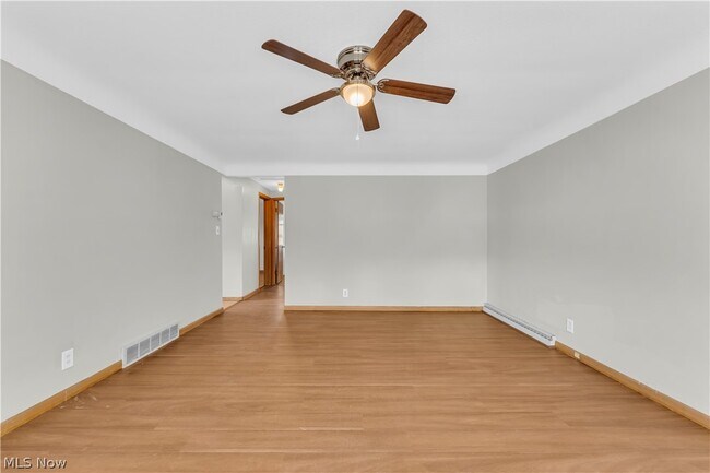 Building Photo - 2828 Snow Rd