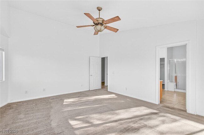 Building Photo - 3798 Greenfield Lakes St