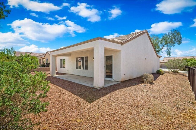 Building Photo - 2250 Sandstone Cliffs Dr