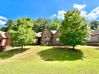 Building Photo - BirdStoneCv10601
