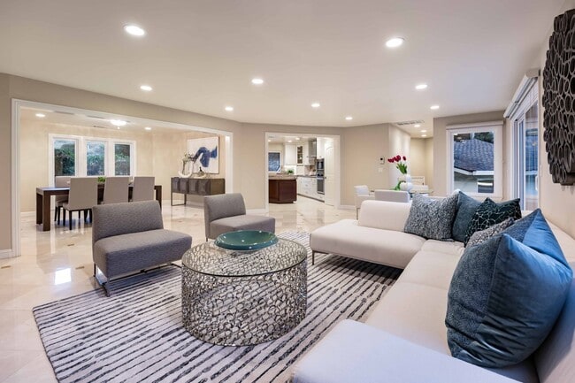 Building Photo - Meticulously Upgraded Los Altos Estate on Over an Acre