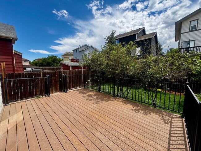 Building Photo - 3 Bedroom Home with Basement in Stetson Hills