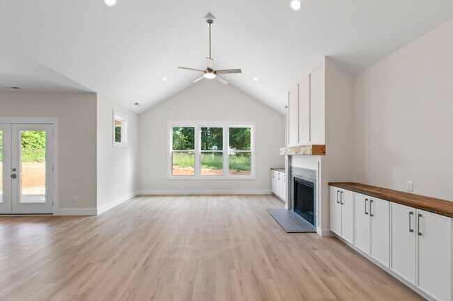 Building Photo - Beautiful New Construction Home-Long Term Rental