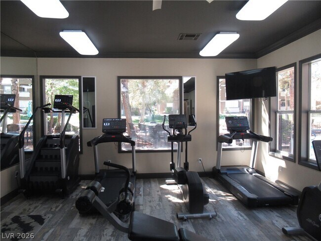 Building Photo - 555 E Silverado Ranch Blvd