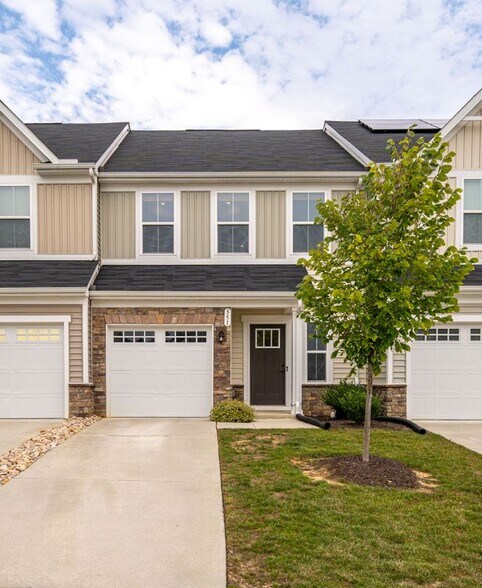 Building Photo - 351 Capeside Ct