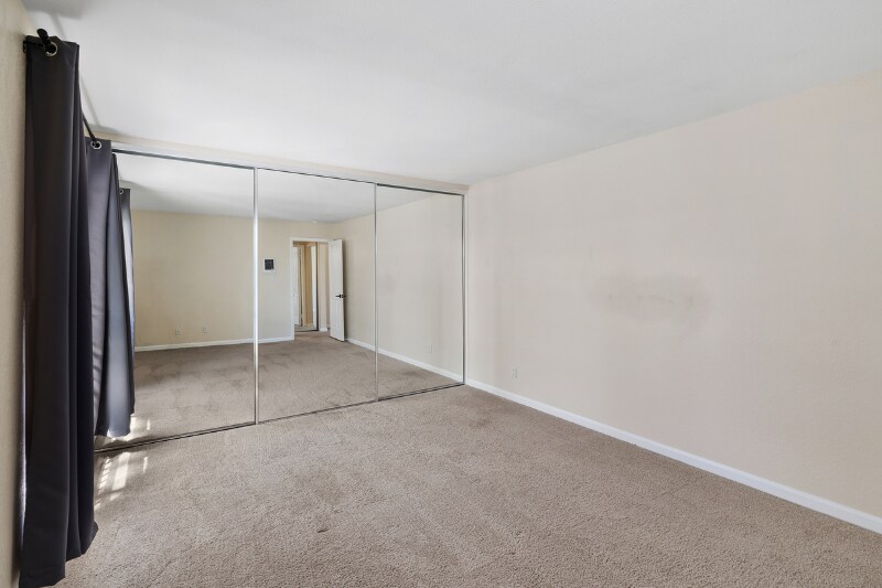 Building Photo - 6602 Beadnell Way