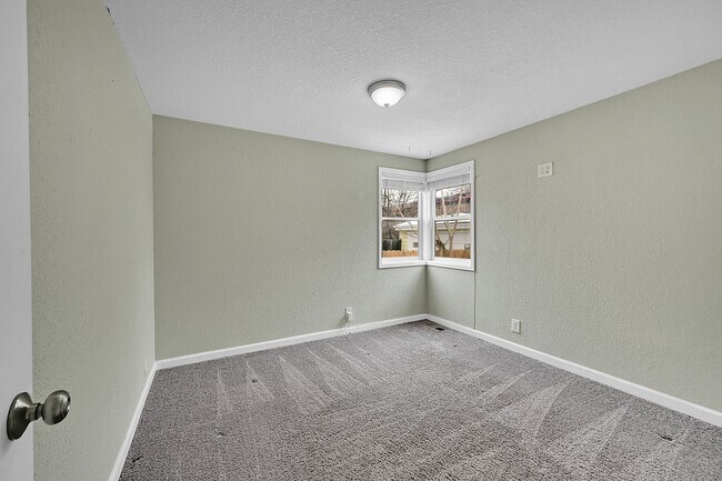 Building Photo - 2780 W 73rd Ave