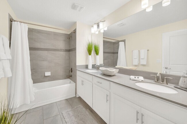 Building Photo - 8992 Stinger Dr