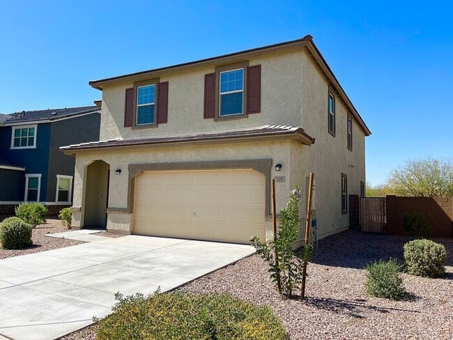 Building Photo - Mission Royal Resort Living Community! 5bd 3ba! Golf Course & Water Park!