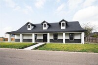 Building Photo - 3602 Ida Dr