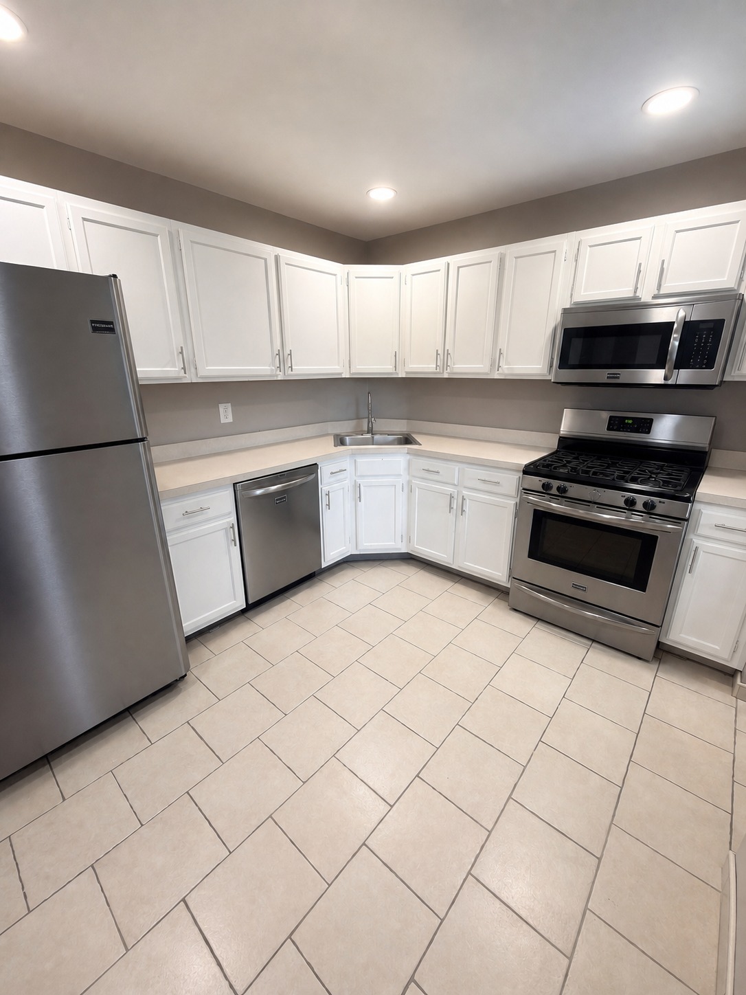 Building Photo - 22 Seton Hall Dr