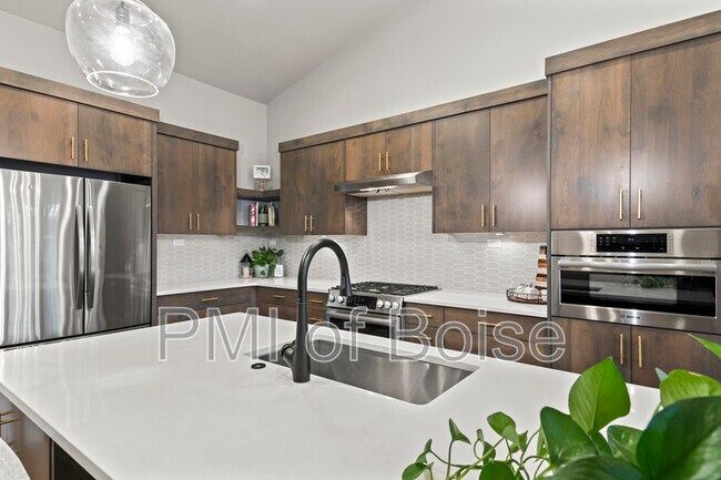 Building Photo - 10238 Hazy Gln Dr