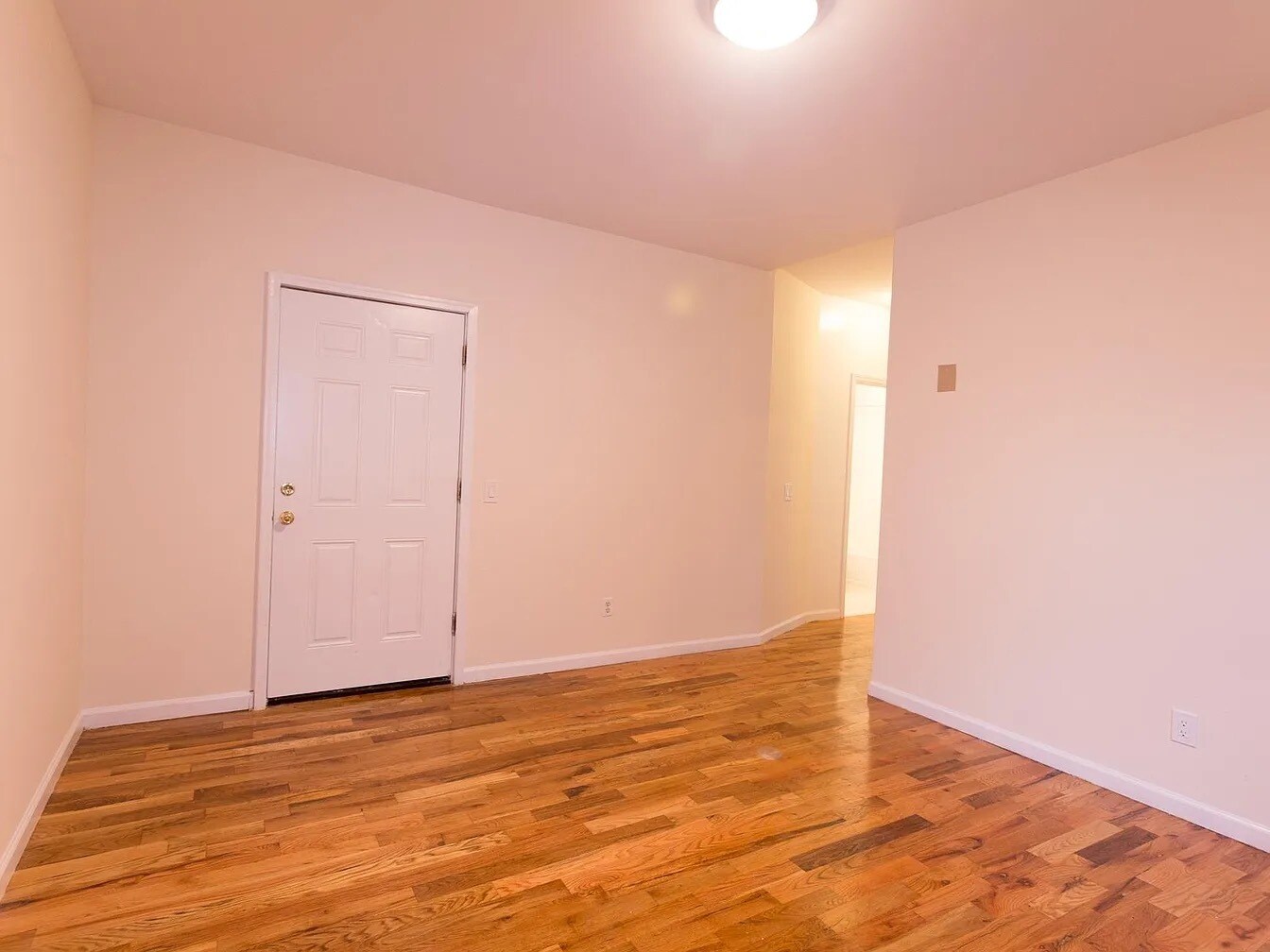 Building Photo - 634 Court St