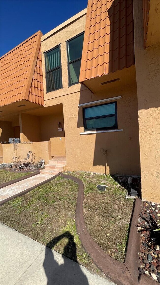 Building Photo - 9113 Lime Tree Ln