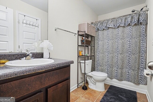 Building Photo - 1241 England Terrace