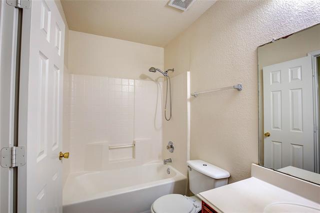 Building Photo - 1060 Appaloosa Cir