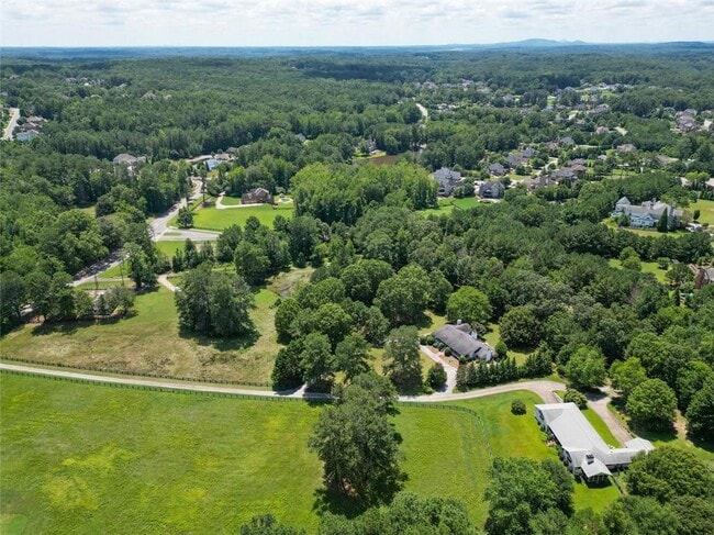 Building Photo - 17040 Birmingham Rd