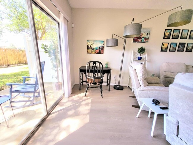 Building Photo - 5260 Collins Rd