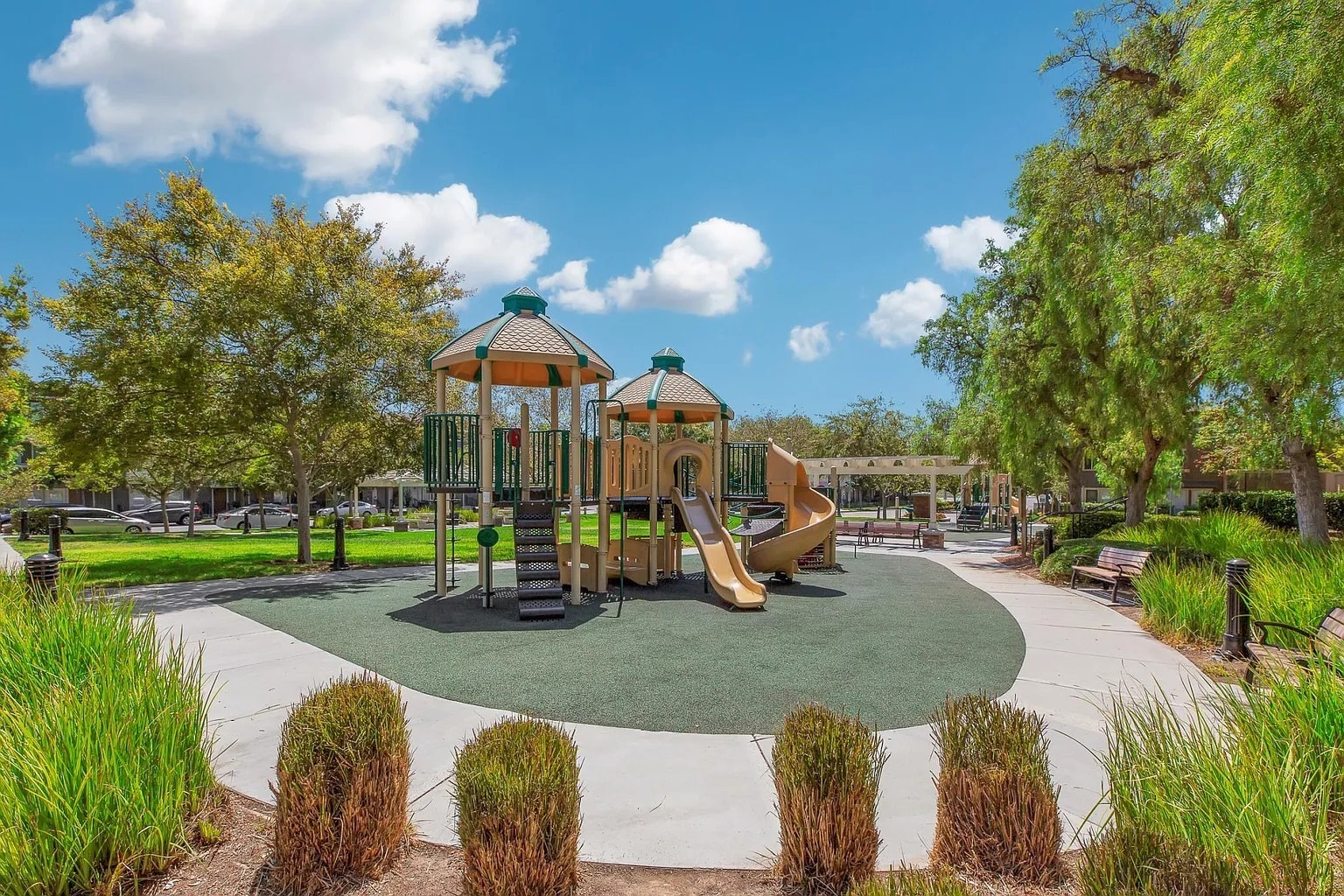 Building Photo - 140 Liberty St