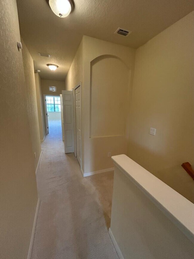 Building Photo - 7232 Ketch Pl