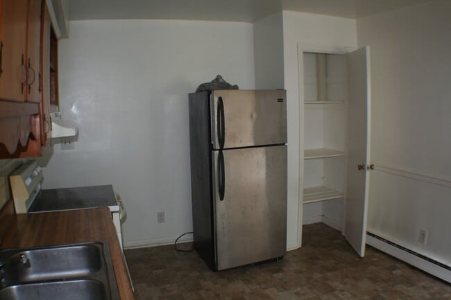 Building Photo - 8924 London St