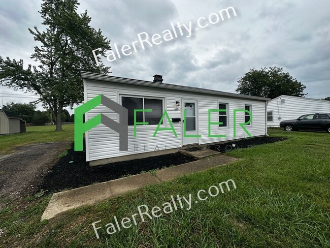 Primary Photo - Beautifully Remodeled Home - Available NOW!