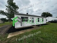 Building Photo - 498 Ridgebury Dr