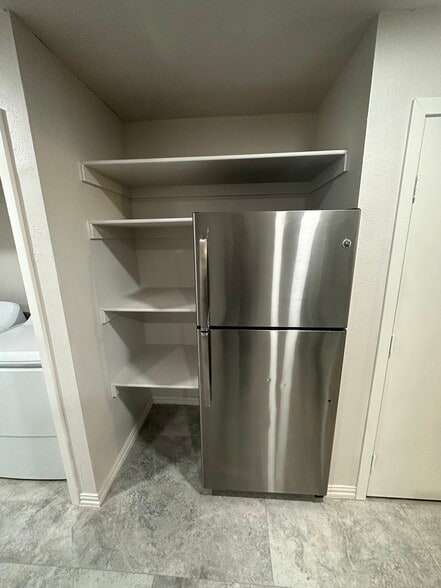 pantry - 2322 Meadow Ln