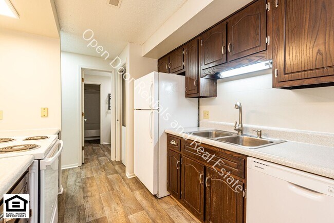 Building Photo - 4111 Harris Rd