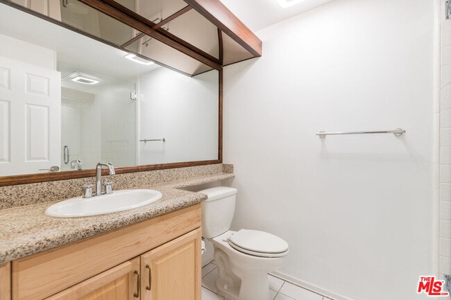 Building Photo - 23020 Wrencrest Dr