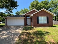 Building Photo - Coming Soon! Charming and Contemporary 3-B...