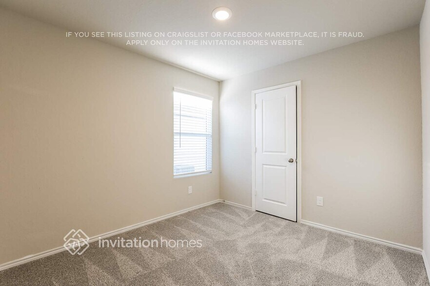 Building Photo - 7307 Alcazar Gate
