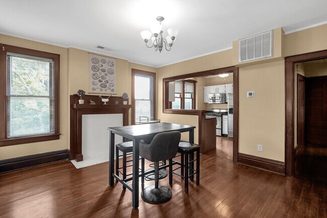 Building Photo - 366 Berkeley Rd