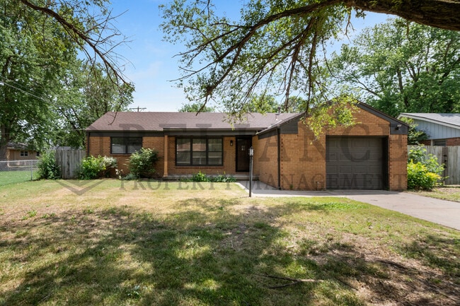 Building Photo - 7315 W Galoway