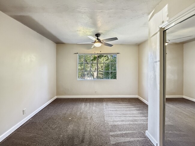 Building Photo - 3053 Quail Rd