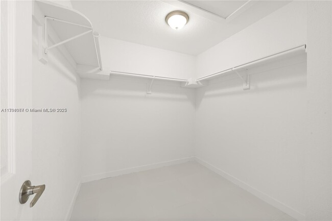 Building Photo - 2243 NW 50th St