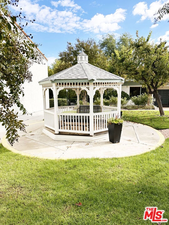 Building Photo - 4722 Park Granada