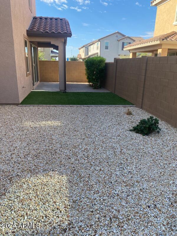 Building Photo - 9918 E Texas Ave