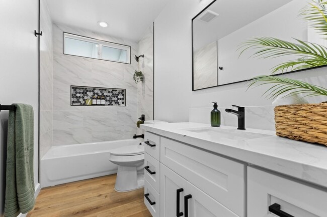 Building Photo - Brand New 3 bedroom 2 bath home