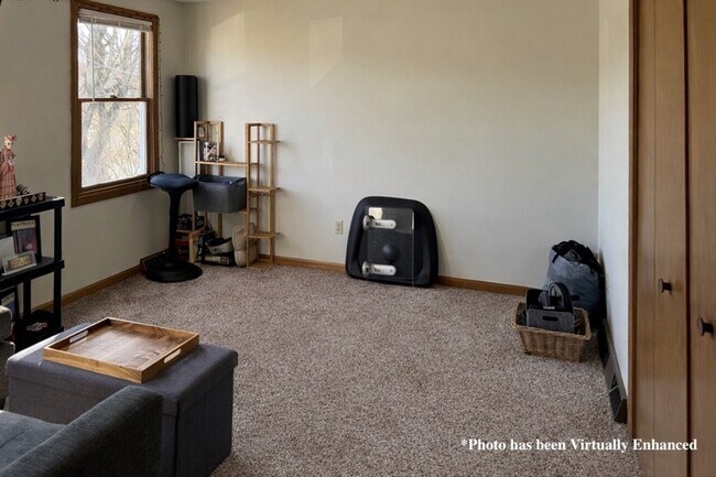 Building Photo - 27 Toledo Ave