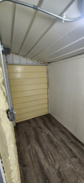 Building Photo - 197 Roosevelt St