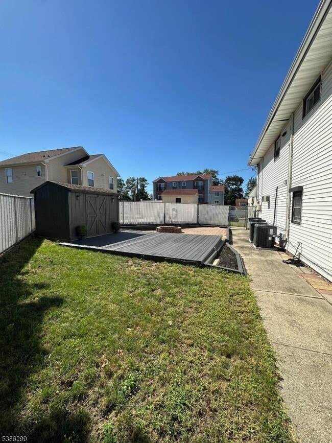 Building Photo - 15 Arcadia Pl
