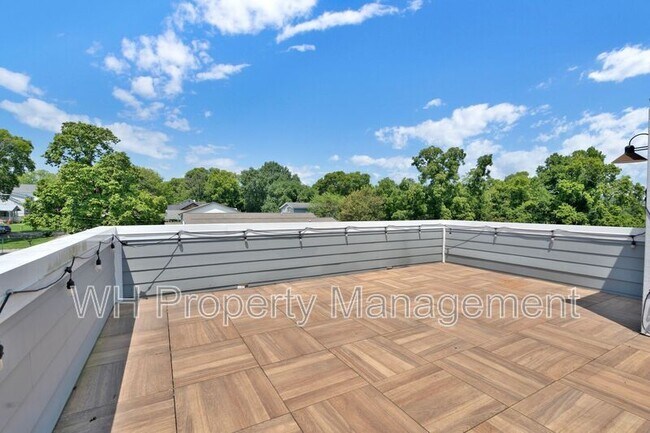 Building Photo - 1021 Elvira Ave