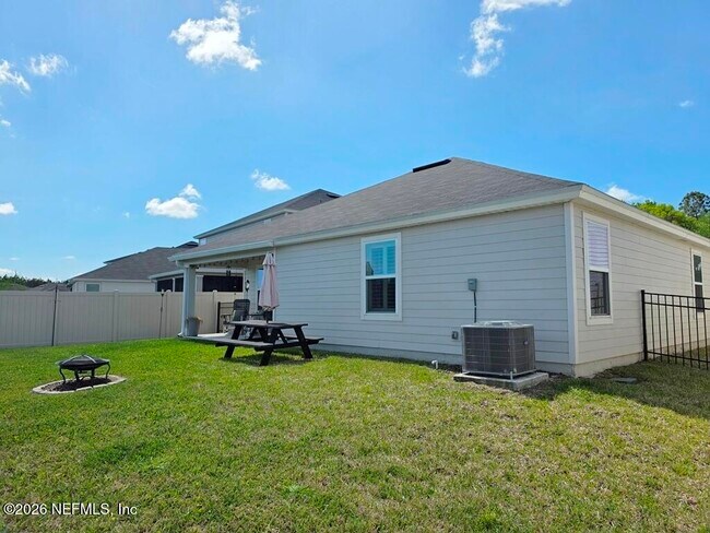 Building Photo - 11189 Buckner Ln