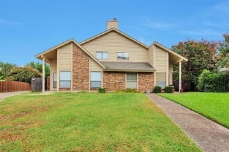 Building Photo - 1803 Ridgebrook Dr