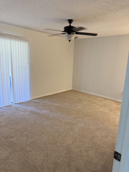 Primary Bedroom New Carpet - 9211 Palm Tree Dr